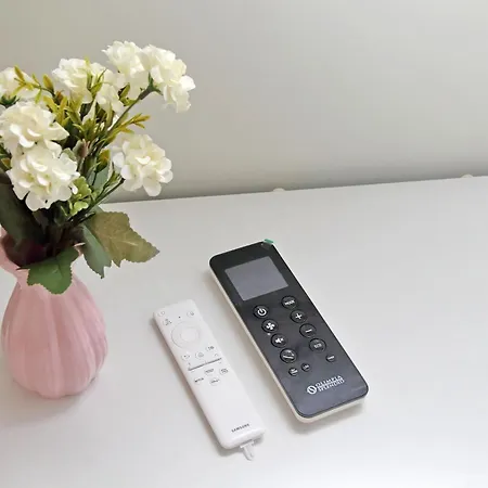 Cozy New Flat Near The Station! *