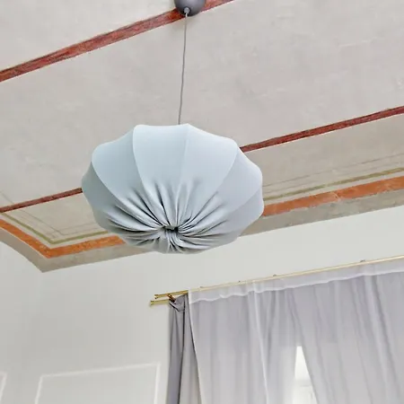 Cozy New Flat Near The Station! *