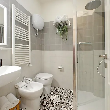 Cozy New Flat Near The Station! * Rome