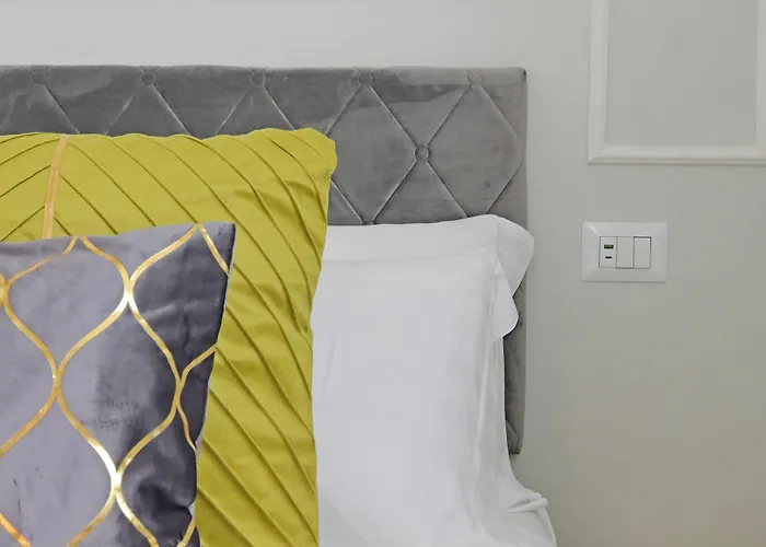 아파트 Cozy New Flat Near The Station! *