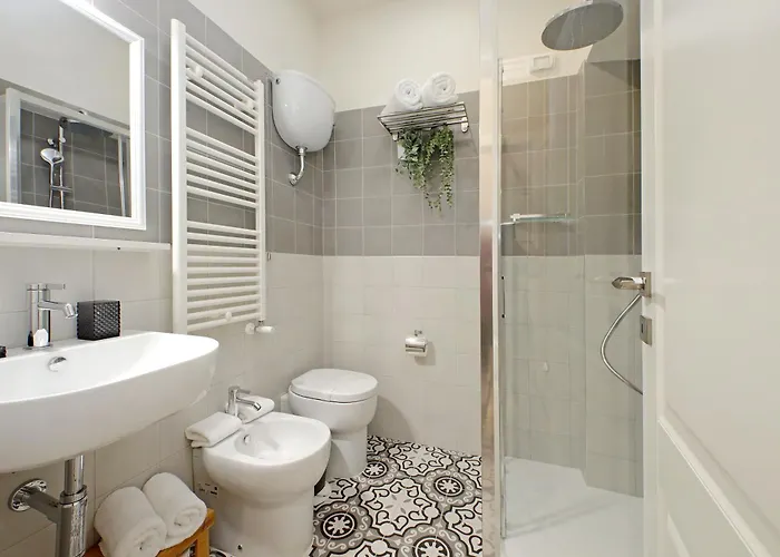 Cozy New Flat Near The Station! * 로마